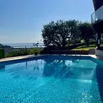 Appartement The Nest - Pool & Garden 5 Minutes From Garda Costermano