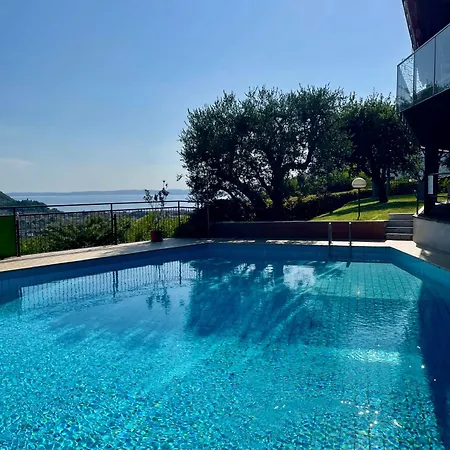 The Nest - Pool & Garden 5 Minutes From Garda * Costermano sul Garda