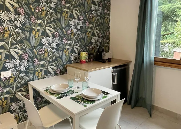 The Nest - Pool & Garden 5 Minutes From Garda *