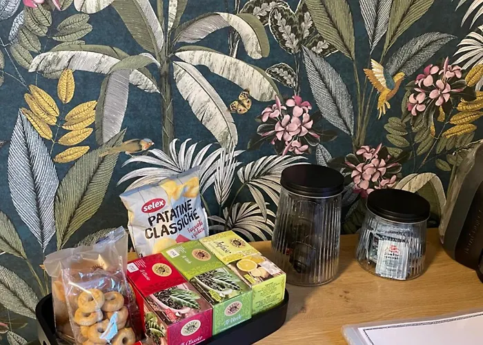 The Nest - Pool & Garden 5 Minutes From Garda Apartment *